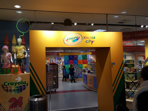 Craft Store «Crayola Store Crown Center», reviews and photos, 200 E 25th St, Kansas City, MO 64108, USA