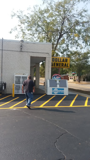 Discount Store «Dollar General», reviews and photos, 71 E Grand Ave, Fox Lake, IL 60020, USA