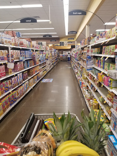 Grocery Store «Kroger», reviews and photos, 110 Dover Crossing Rd, Clarksville, TN 37042, USA