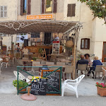 Photo n° 2 de l'avis de Roger.u fait le 15/06/2018 à 19:24 pour Cafe de la paix à Belgodère