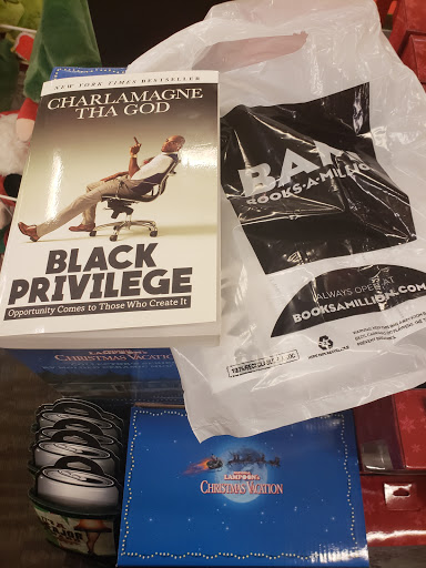 Book Store «Books-A-Million», reviews and photos, 300 Retail Commons Pkwy, Martinsburg, WV 25403, USA