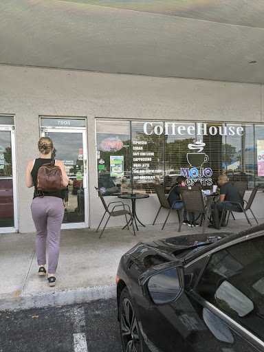 Donut Shop «Mojo Donuts», reviews and photos, 7906 Pines Blvd, Hollywood, FL 33024, USA