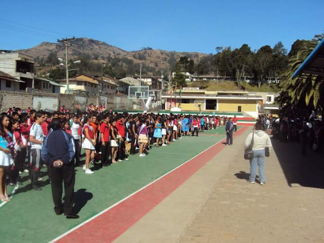 Opiniones de Colegio Angel Polibio Chaves en San Miguel - Escuela