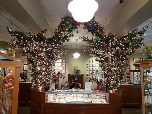 Gift Shop «First Capitol Trading Collectibles and Gifts», reviews and photos, 207 S Main St, St Charles, MO 63301, USA