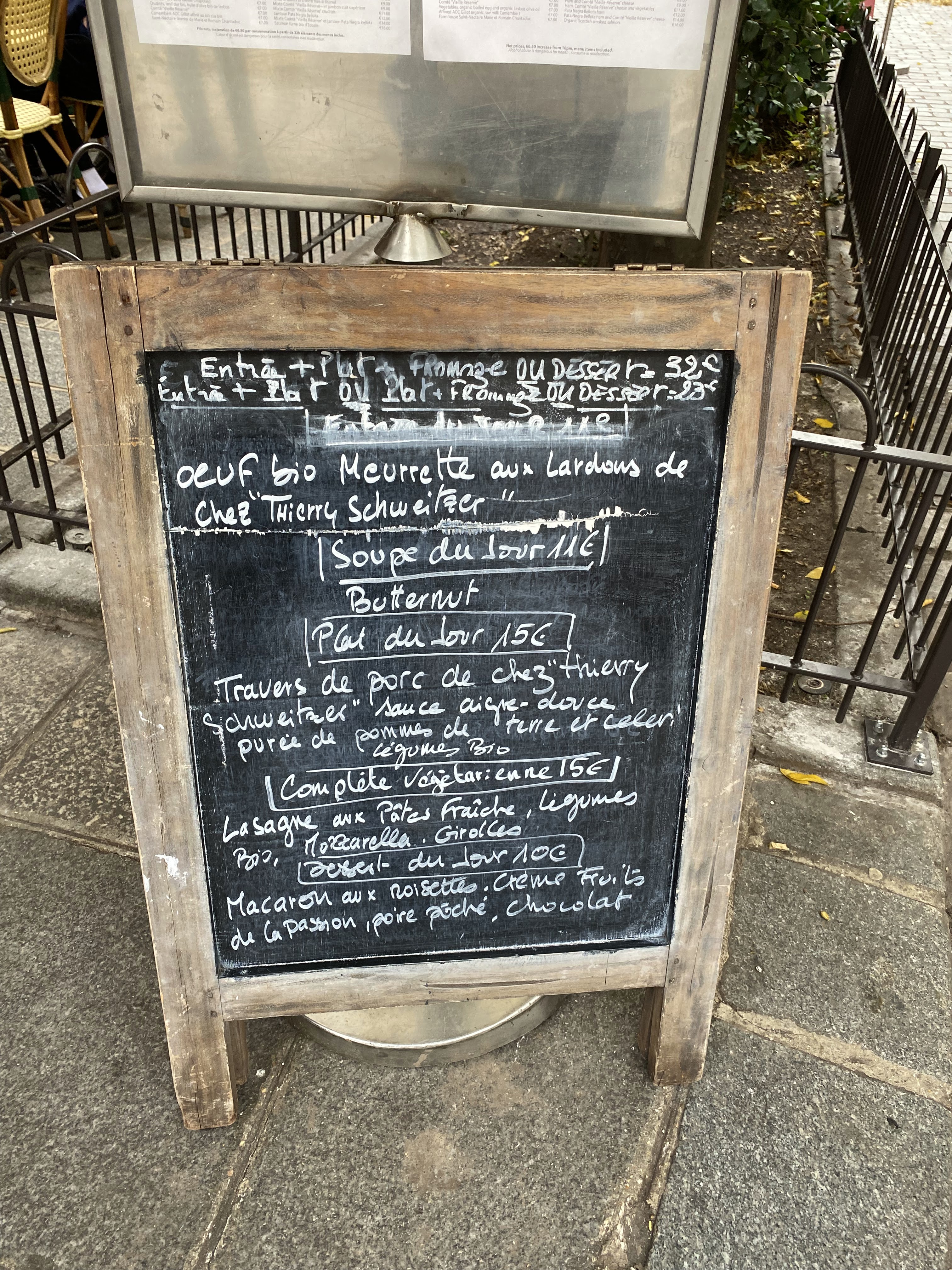 Photo n° 3 de l'avis de Sovanary.O fait le 27/11/2023 à 23:25