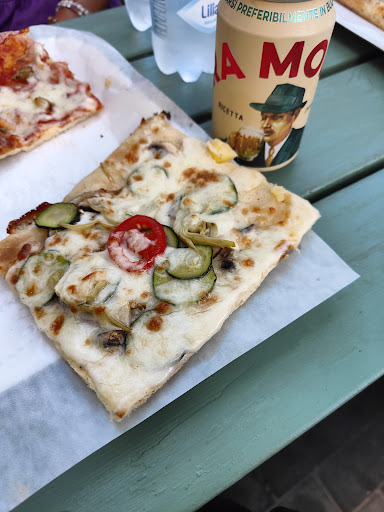 Pizzeria Pizzicotto - Pizza al Taglio e Da Asporto in Roseto degli Abruzzi, Provincia di Teramo