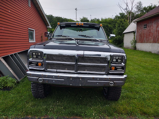 Auto Body Shop «D & R Autobody», reviews and photos, 41 Brickplant Rd, Womelsdorf, PA 19567, USA