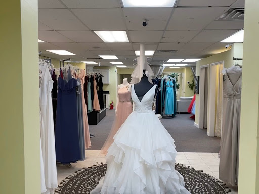 Bridal Shop «Allettante Bellezza Bridal and Designer Gowns», reviews and photos, 2325 SE Federal Hwy, Stuart, FL 34994, USA