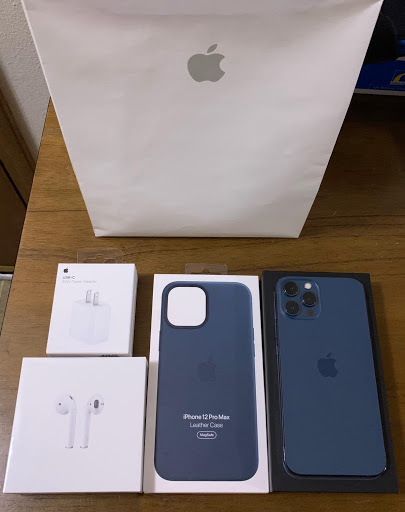 Computer Store «Apple Mayfair», reviews and photos, 2500 N. Mayfair Road, Wauwatosa, WI 53226, USA