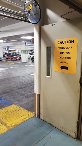 Electronics Store «Best Buy», reviews and photos, 1015 N La Brea Ave, West Hollywood, CA 90038, USA