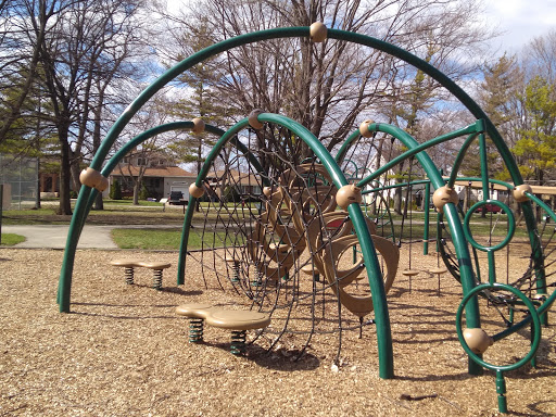 Park «Lake Shore Park», reviews and photos, 9610 E Shore Dr, Oak Lawn, IL 60453, USA