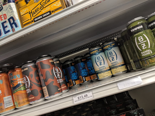 Liquor Store «Randolph Package Store», reviews and photos, 42 N Main St, Randolph, MA 02368, USA