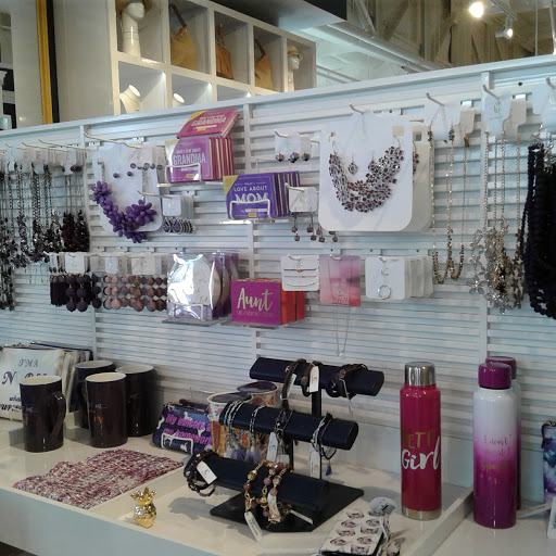 Shopping Mall «Alameda South Shore Center», reviews and photos, 523 South Shore Center W, Alameda, CA 94501, USA