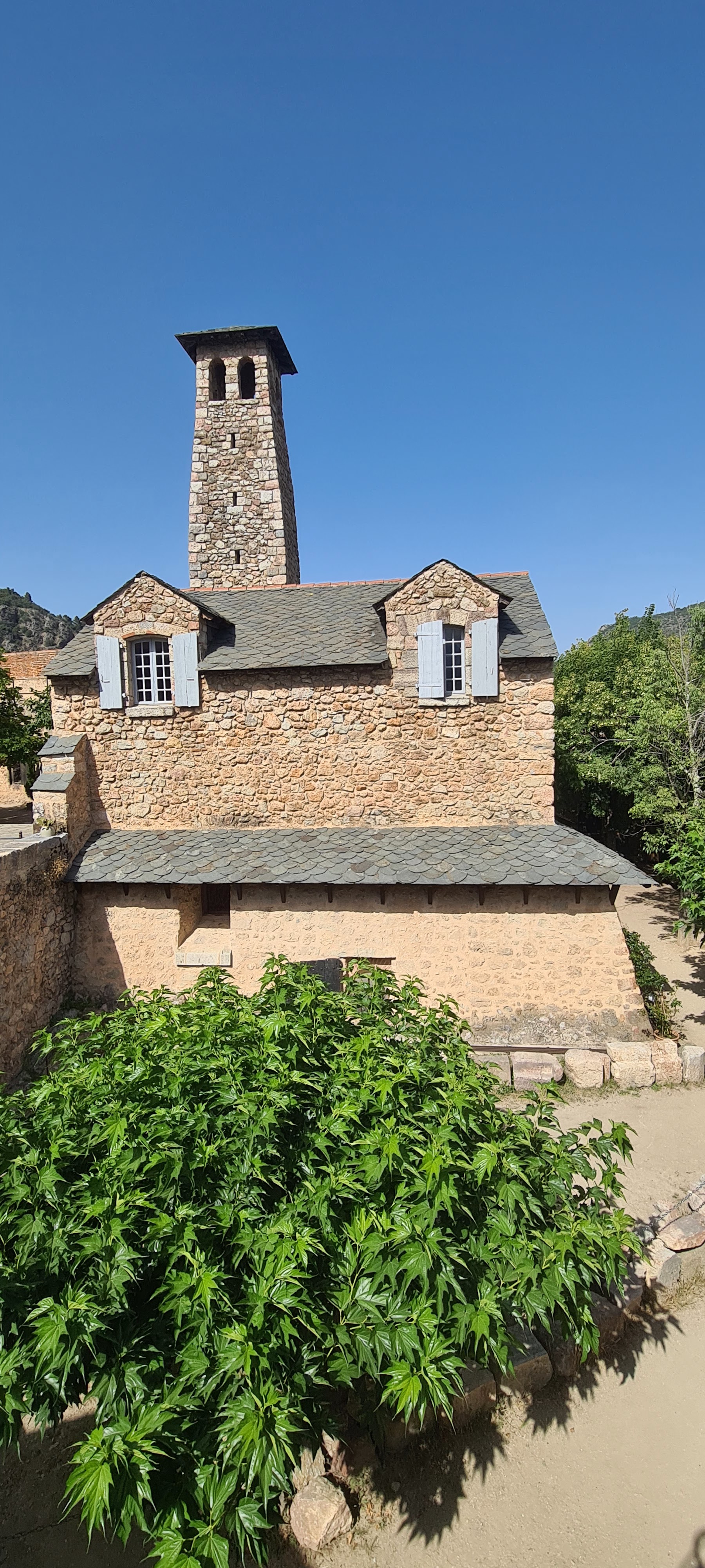 Photo n° 36 de l'avis de Jean.h fait le 26/07/2023 à 07:10