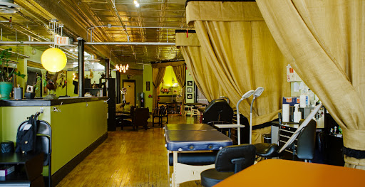 Tattoo Shop «Speakeasy Custom Tattoo», reviews and photos, 1935 1/2 W North Ave, Chicago, IL 60622, USA