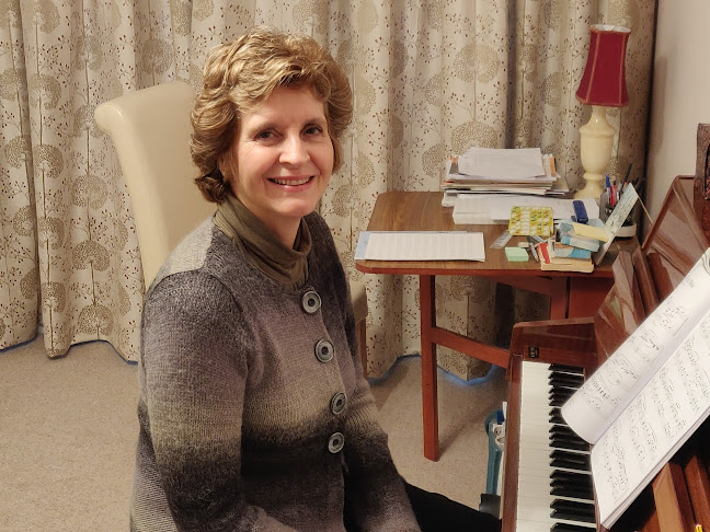 Linda's Piano Tuition - Newport Piano Lessons