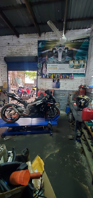Moto Garage