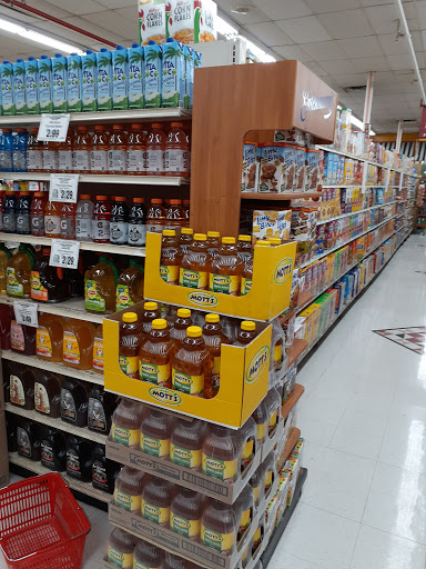 Supermarket «Trade Fair Supermarket», reviews and photos, 2220 36th Ave, Long Island City, NY 11106, USA