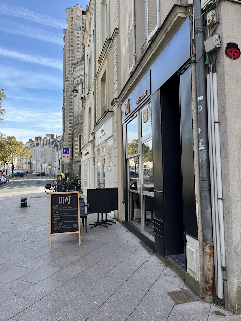 PIAT Café Cantine à Angers (Maine-et-Loire 49)