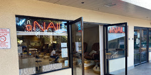 Maui Nail Bar