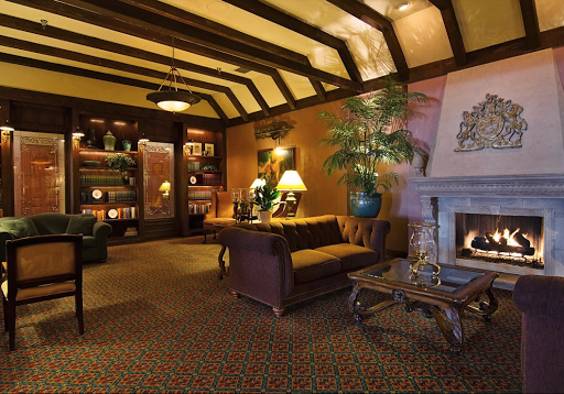 Funeral Home «Wujek Calcaterra & Sons Inc», reviews and photos, 36900 Schoenherr Rd, Sterling Heights, MI 48312, USA