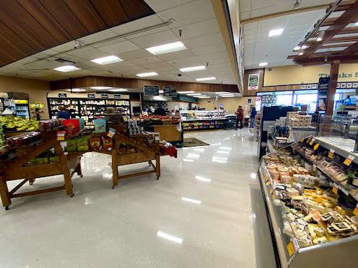 Grocery Store «Harvest Market», reviews and photos, 171 Boatyard Drive, Fort Bragg, CA 95437, USA