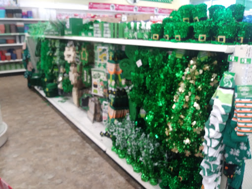 Dollar Store «Dollar Tree», reviews and photos, 17475 SW Farmington Rd, Aloha, OR 97007, USA