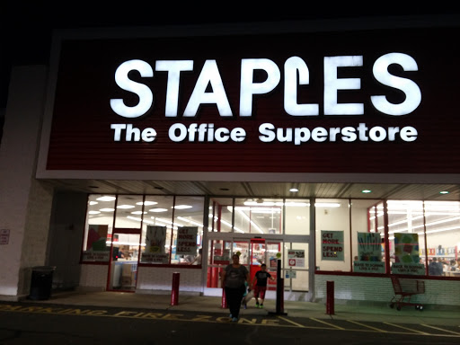 Office Supply Store «Staples», reviews and photos, 466 Hackensack Ave, Hackensack, NJ 07601, USA