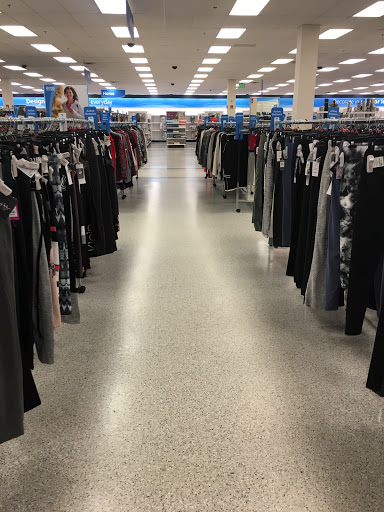 Clothing Store «Ross Dress for Less», reviews and photos, 2540 Cumberland Blvd SE, Smyrna, GA 30080, USA
