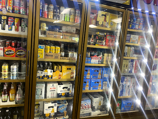 Grocery Store «Parkview Market», reviews and photos, 515 S Cardinal Ave, Stockton, CA 95215, USA