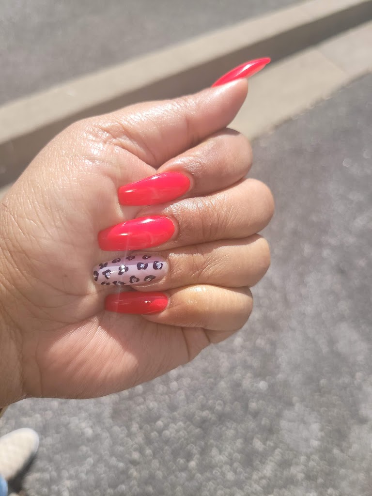 Lee Nails 23225