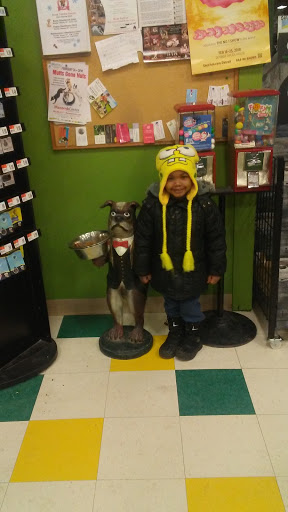 Pet Supply Store «Pet Supplies Plus», reviews and photos, 2057 S Telegraph Rd, Bloomfield Hills, MI 48302, USA