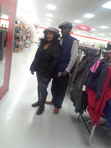 Department Store «Burkes Outlet», reviews and photos, 1389 Nashville Rd, Franklin, KY 42134, USA