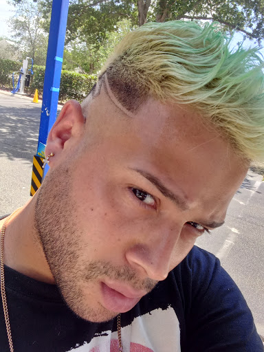 Barber Shop «Supremes Barbershop», reviews and photos, 10540 Wiles Rd, Coral Springs, FL 33076, USA