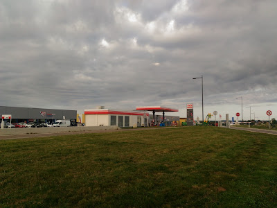 Avia à Charolles