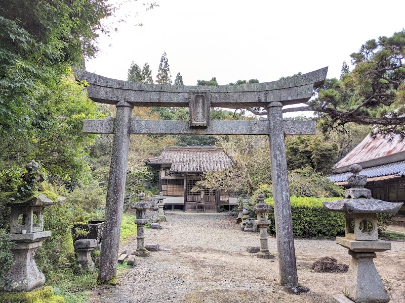 塩川神社（矢川の明神さん）