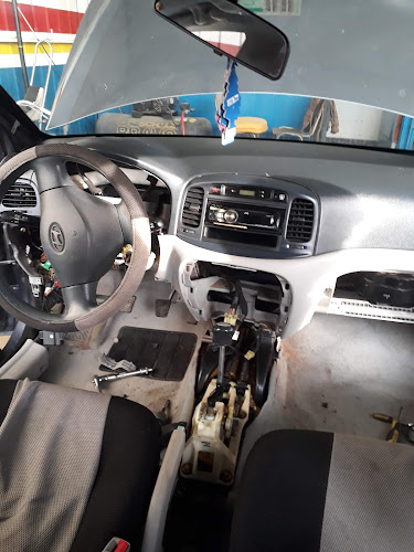 Opiniones de Servicio Automotriz Aguirre en Angol - Taller de reparación de automóviles