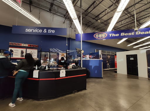 Auto Parts Store «Pep Boys Auto Parts & Service», reviews and photos, 17015 Torrence Ave, Lansing, IL 60438, USA
