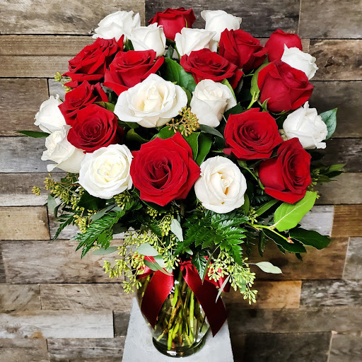 Garden Center «Central Florist & Nursery», reviews and photos, 928 Park St, Stoughton, MA 02072, USA