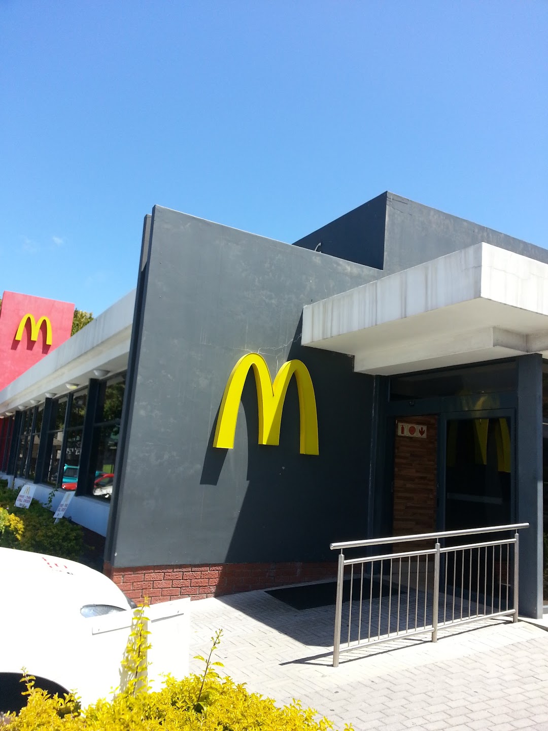 McDonalds Wetton Road Drive-Thru