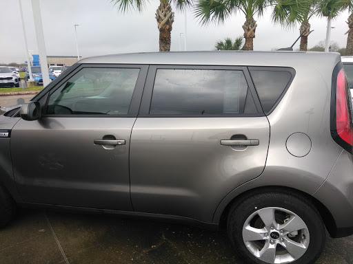 Kia Dealer «Community Kia», reviews and photos, 4221 East Fwy, Baytown, TX 77521, USA