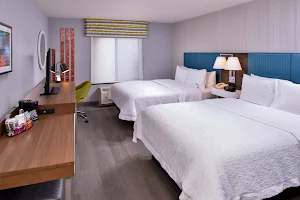 Hampton Inn & Suites Carson City image