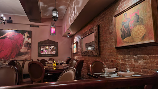 Tex-Mex Restaurant «Iguana New York», reviews and photos, 240 W 54th St, New York, NY 10019, USA