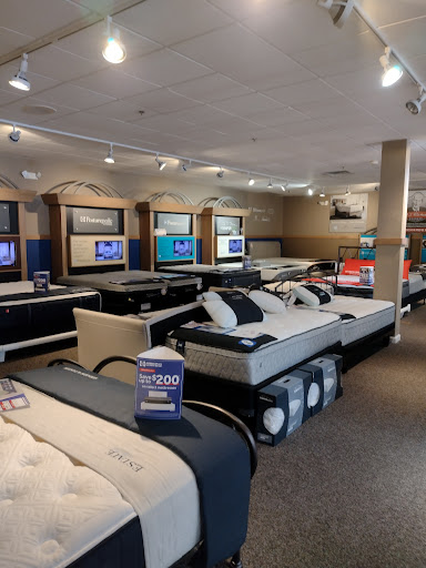 Appliance Store «P.C. Richard & Son», reviews and photos, 2095 Expy Drive N, Hauppauge, NY 11788, USA