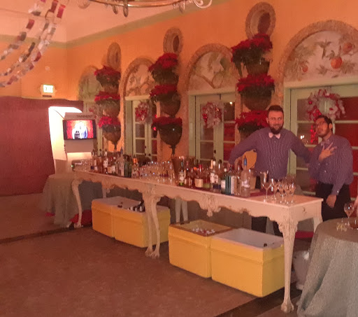 Caterer «The Ruins», reviews and photos, 570 Roy St, Seattle, WA 98109, USA