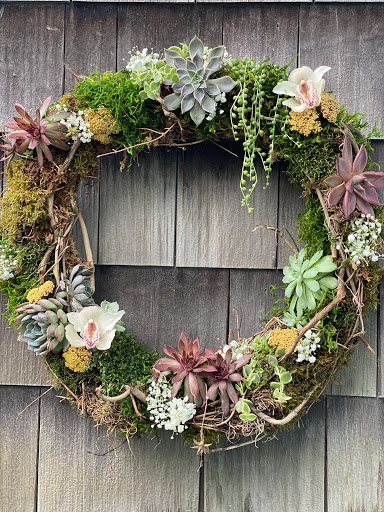 Florist «Guilford White House Florist», reviews and photos, 966 Boston Post Rd, Guilford, CT 06437, USA