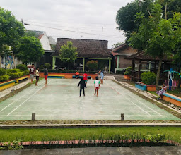 Taman Segitiga Jatimulyo photo
