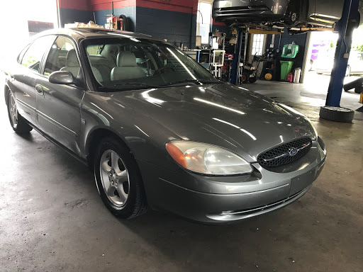 Auto Repair Shop «Quality Service Center», reviews and photos, 28 S Oxford St, York, PA 17404, USA