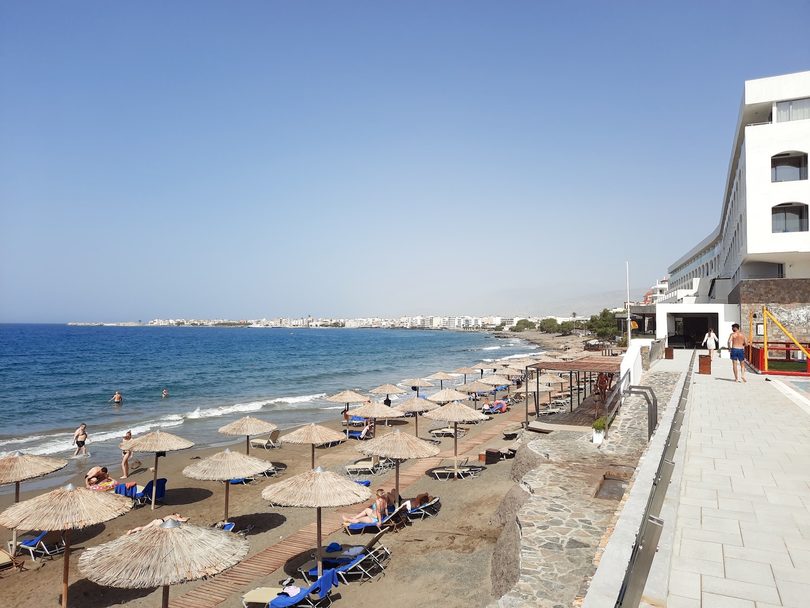 Paralia Ag. Andreas'in fotoğrafı imkanlar alanı