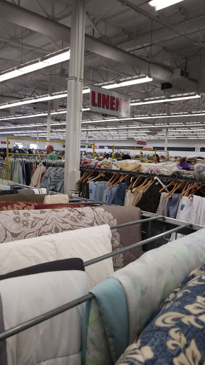 Thrift Store «Valley Thrift Store», reviews and photos, 2085 E Valley Pkwy, Escondido, CA 92027, USA